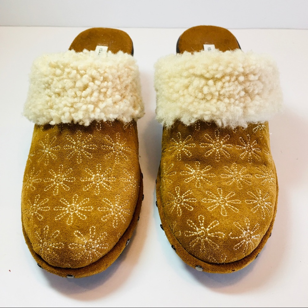 Isaacmizrahi Live! Mules Size 6m - image 1